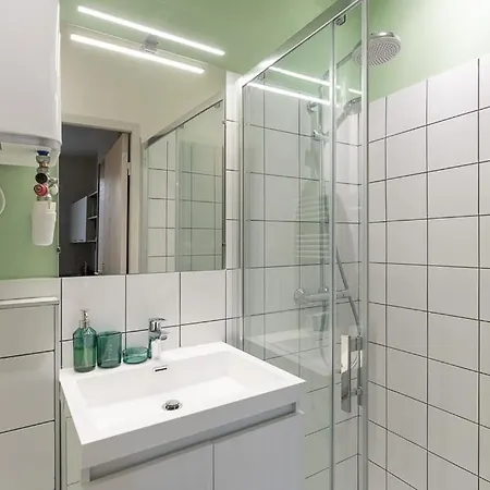 Let's- 2 And 1 - Sweet Voltaire Apartment