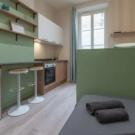 Apartament Let's- 2 And 1 - Sweet Voltaire