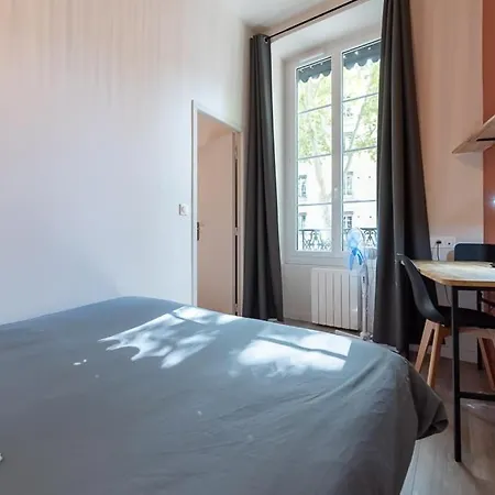 Apartament Let's- 2 And 1 - Sweet Voltaire *